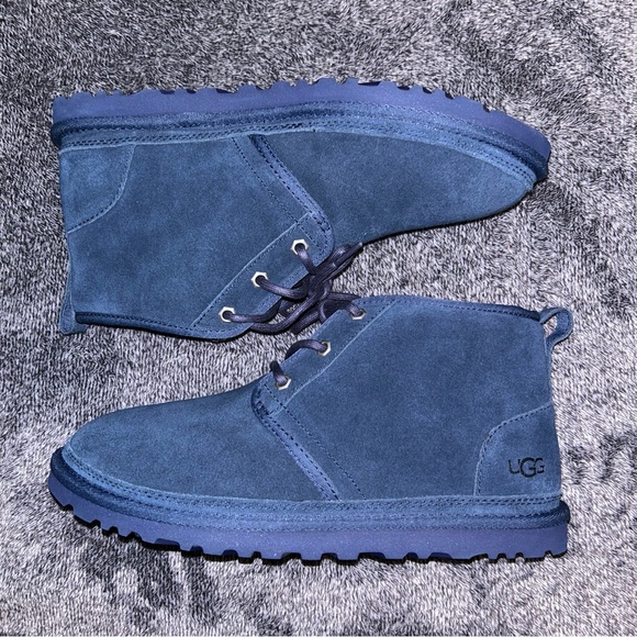 Men’s Uggs 💙 - Picture 2 of 6